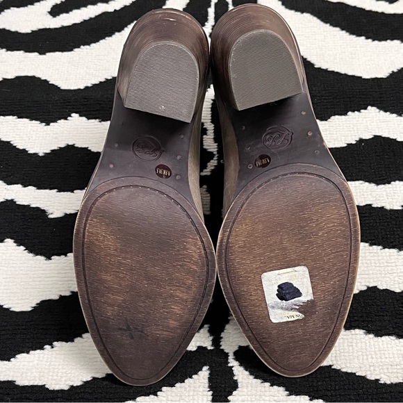 Lucky Brand Eesa Slip-On Brindle Cody Taupe Leather Ankle Boots Size 9.5 - Picture 7 of 9